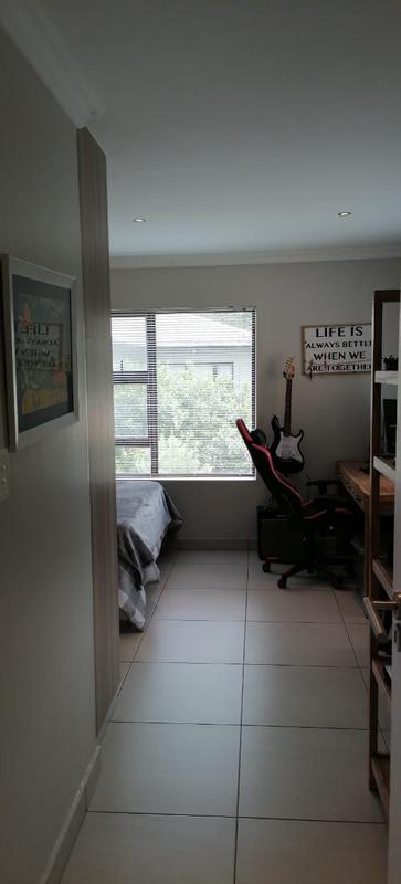 3 Bedroom Property for Sale in Hartenbos Landgoed Western Cape